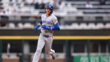 Bobby Witt Jr.'s solo home run (6)