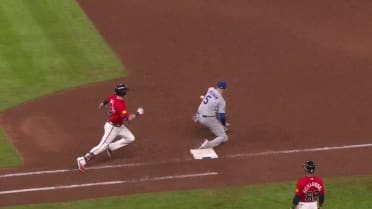 MLB India: Dodgers take Game 3