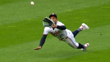 Byron Buxton's diving catch 