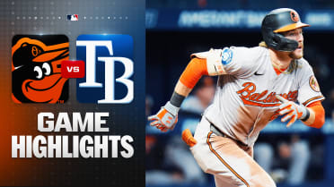 Henderson's four-hit game powers Orioles to a win