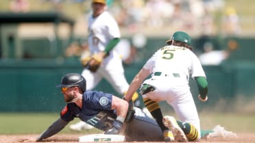 Miles Mastrobuoni steals second after review