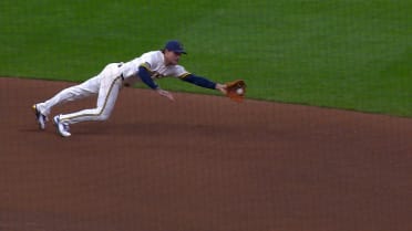 Brice Turang's diving stop