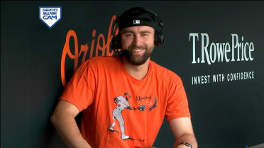 Colton Cowser on his game-saving home run robbery