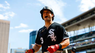 Andrew Benintendi trae 2 con jonrón