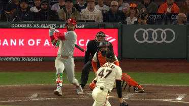 Filis remontan con 4 en la 7ma 