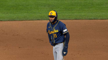 Jackson Chourio steals second base