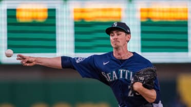 Emerson Hancock tosses six scoreless innings