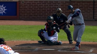 Gabriel Arias' two-run home run (4)