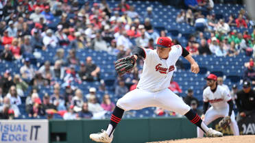 Parker Messick abanica a Jo Adell