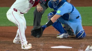 Mickey Gasper gets hit by pitch, call confirms