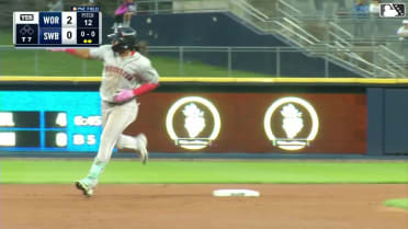 Jhostynxon Garcia crushes sixth homer of the year