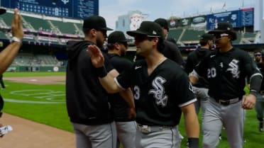 Jacob González ejecuta el último out del juego