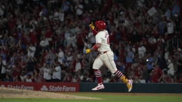 Curtain Call: Walker, Herrera power Cards to victory
