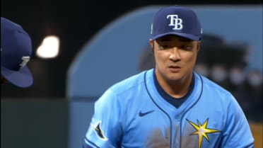 Ha-Seong Kim's diving grab