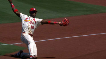 Jordan Walker's incredible sliding catch