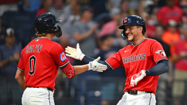 Patrick Bailey homers in four-hit game