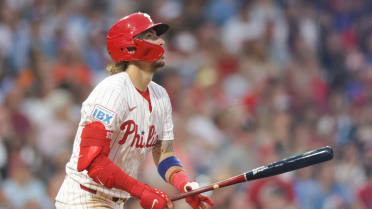 Bryson Stott Of The Philadelphia Phillies In Action Against The Miami... News Photo - Getty Images - Foto 3