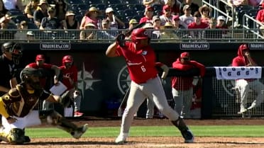 Alfredo Duno's two-run home run