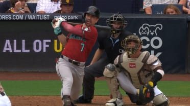 Los D-backs anotan tres en la 7ma entrada
