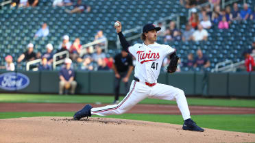 Joe Ryan poncha a Andrew Bennintendi