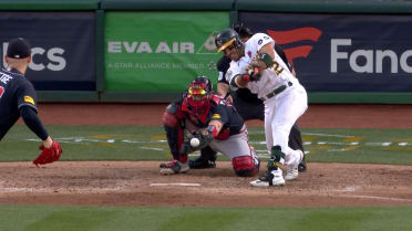 Ramón Laureano's RBI single
