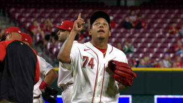 Jose Franco pitches scoreless MLB debut