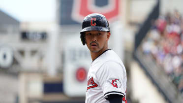Steven Kwan's solo home run (9)