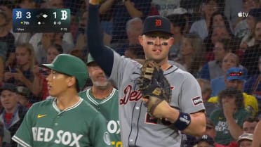Spencer Torkelson's leaping grab