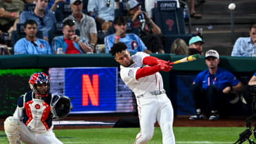 Willson Contreras pega jonrón de 490 pies en HR Derby