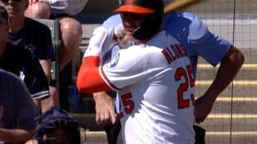 Pete Alonso receives standing ovation