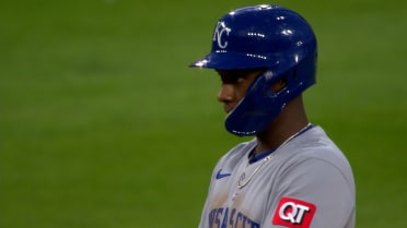Tyler Tolbert steals second base