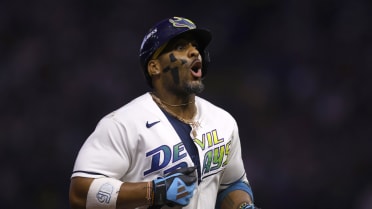Yandy Díaz's two-run homer