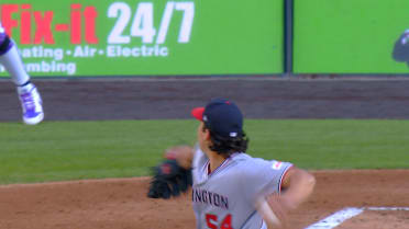Andrew Alvarez K's TJ Rumfield with bases loaded