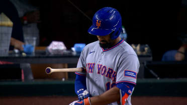 Rangers honor Marcus Semien in his return