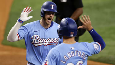 Jonah Heim's three-run homer (9)