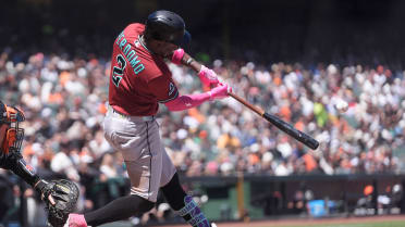 Geraldo Perdomo's go-ahead sacrifice fly