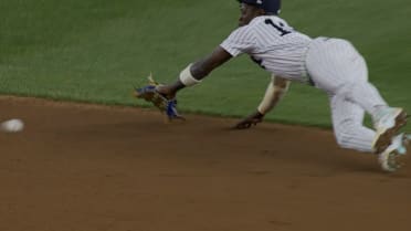 Jazz Chisholm Jr.'s smooth defensive stop