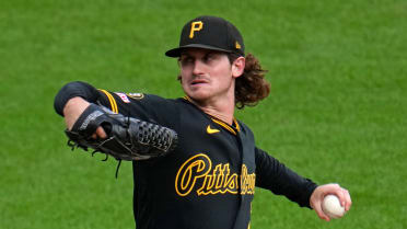 Mason Montgomery is named NL Reliever of the Month