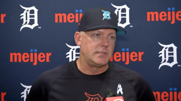 A.J. Hinch on Ronel Blanco, Andy Ibáñez and more