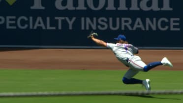 MJ Melendez's great diving catch