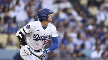 Ohtani, Pages hit back-to-back 1st-inning home runs