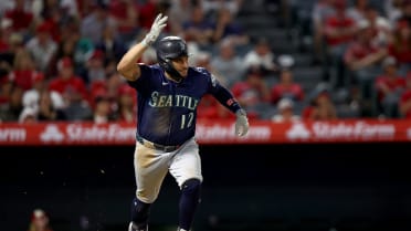 Josh Naylor's two-run single