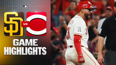 Jose Trevino comes through late in Reds' 4-3 win