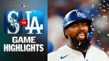 Hernández, Rushing each homer in Dodgers' 6-2 win