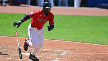 Juan Brito da su 1er hit y empujada