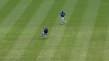 Bobby Witt Jr. makes a slick over-the-shoulder catch
