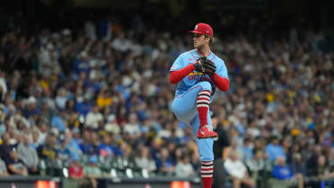 Quinn Mathews records seven K's through 5 innings