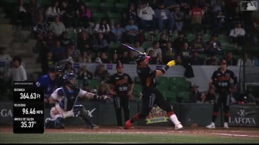 Edson García pega jonrón solitario 