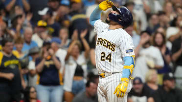 William Contreras' three-run home run (17)