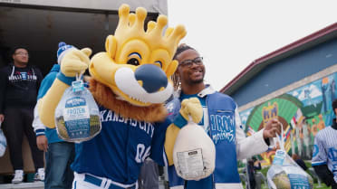 Blue KC Community Moment: Turkey Tuesday